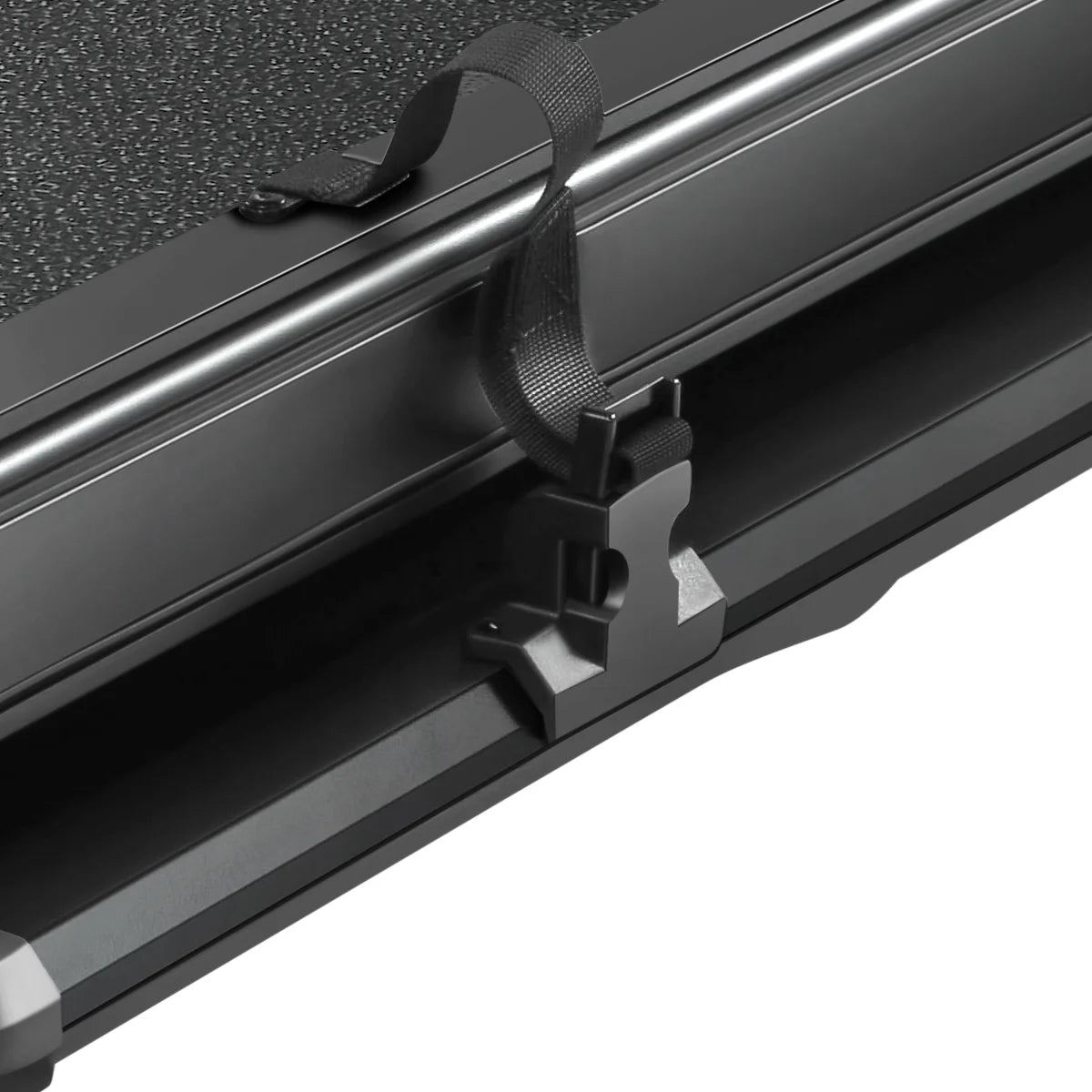 Hard Tri Fold Truck Bed Tonneau Cover U768938