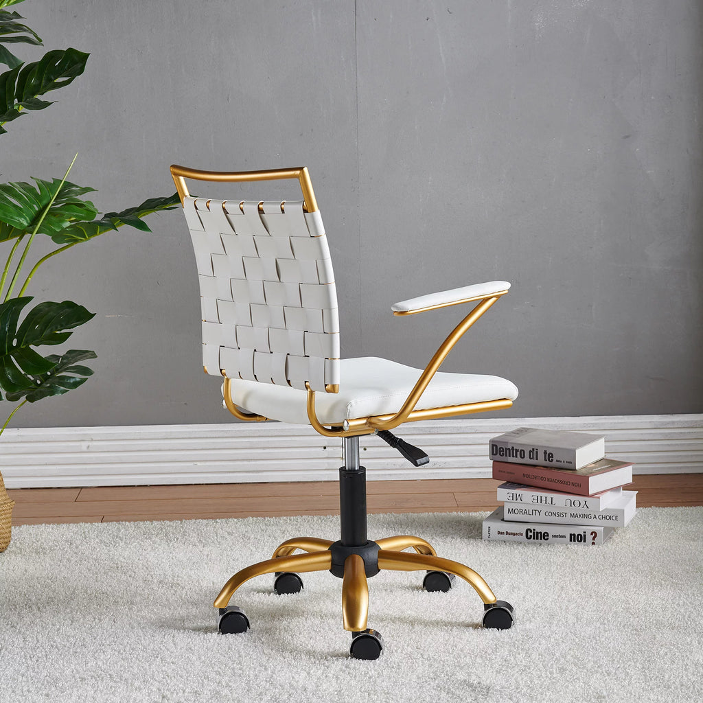 Vegan Leather Ergonomic Swivel Desk Chair I9733
