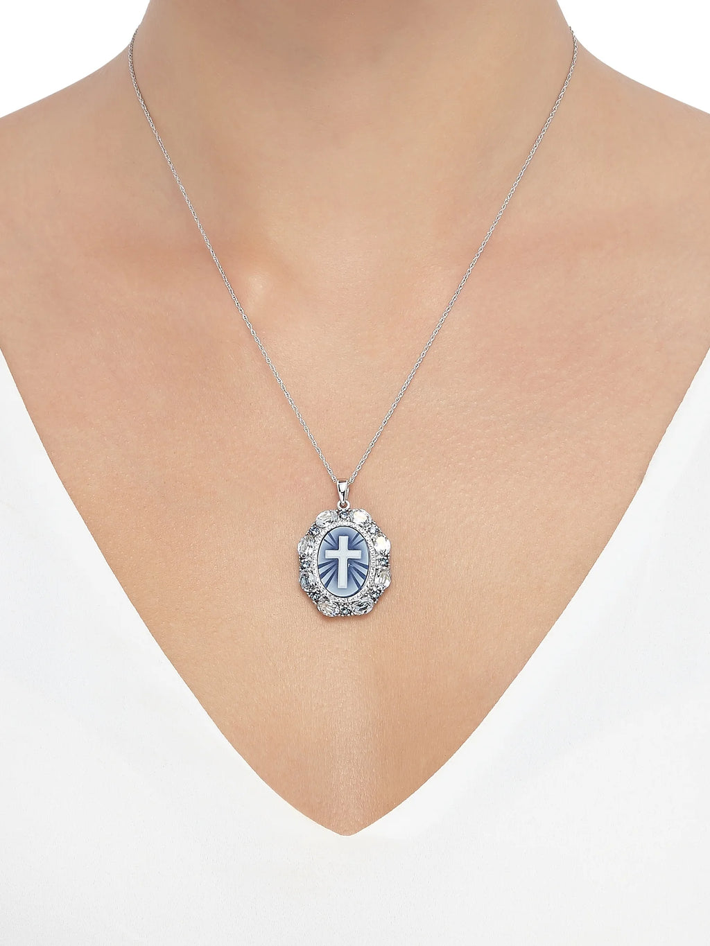 Blue Cross Oval Cameo Crystal Pendant in Sterling Silver, 18'' O907