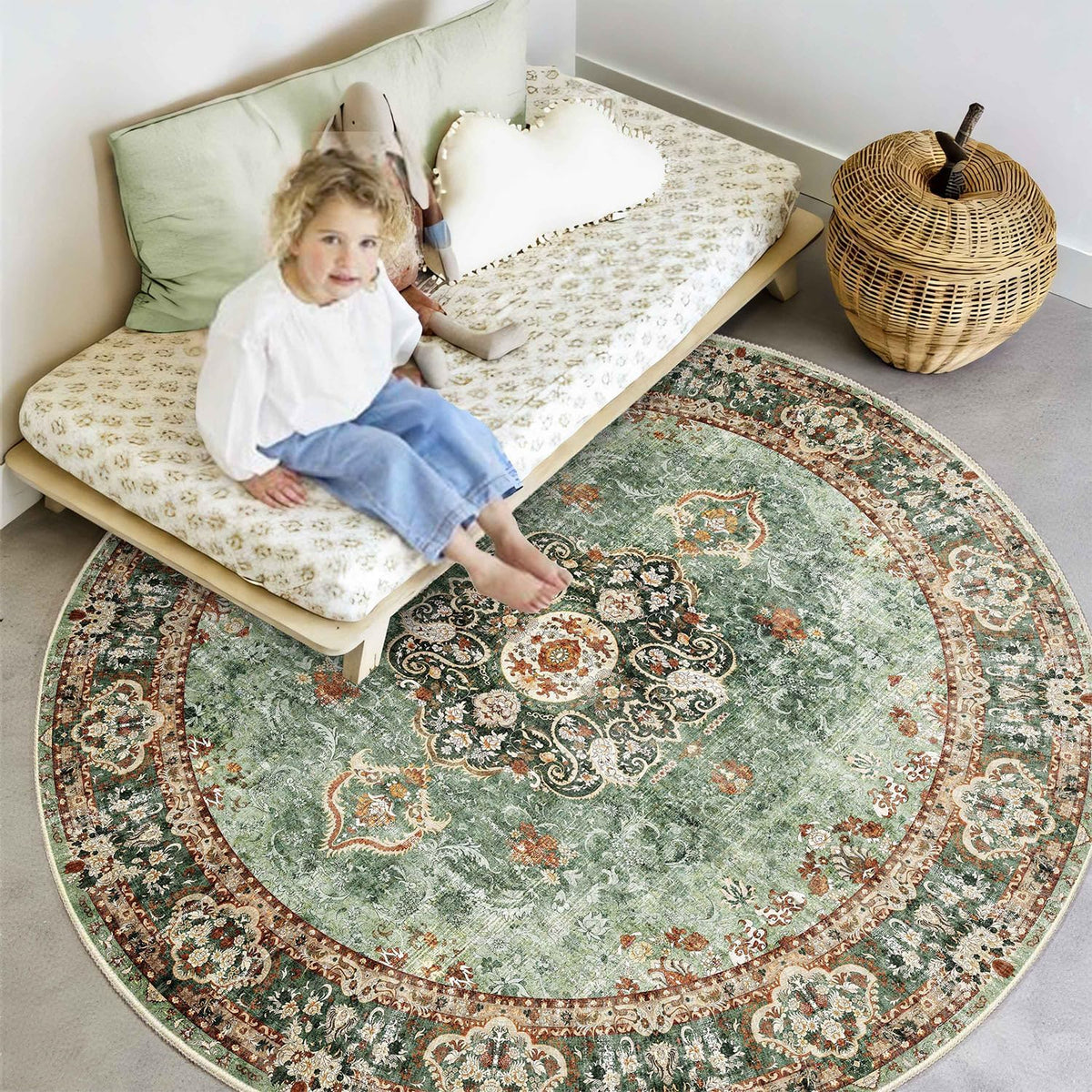Green Round 6ft Washable Non Slip Rug B159