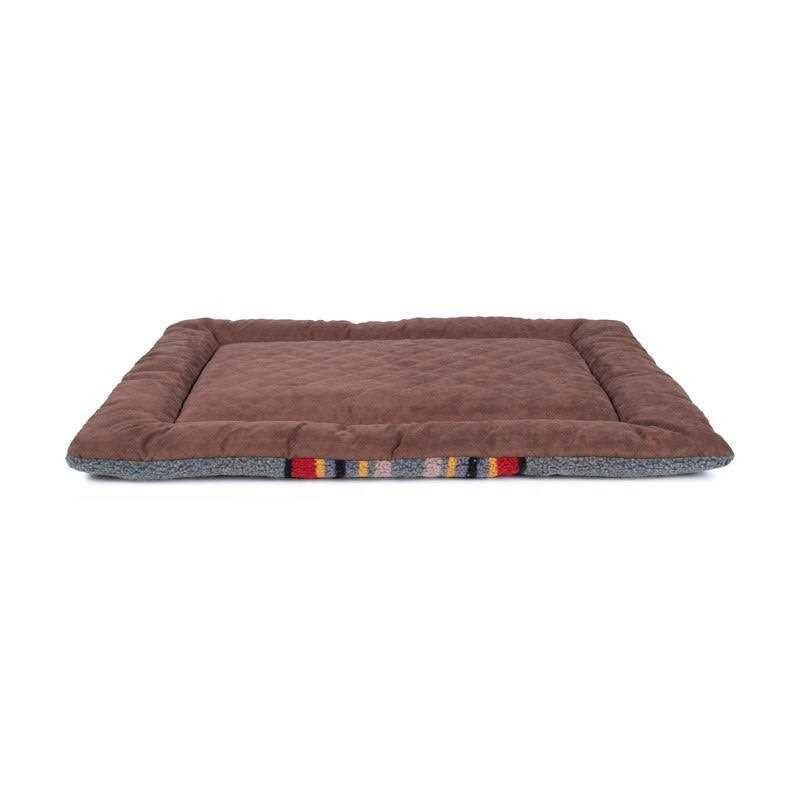 Vintage Camp Comfort Cushion Q2420
