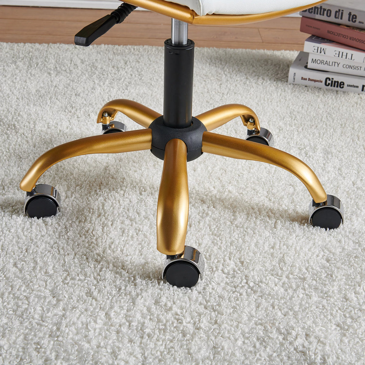 Vegan Leather Ergonomic Swivel Desk Chair I9733