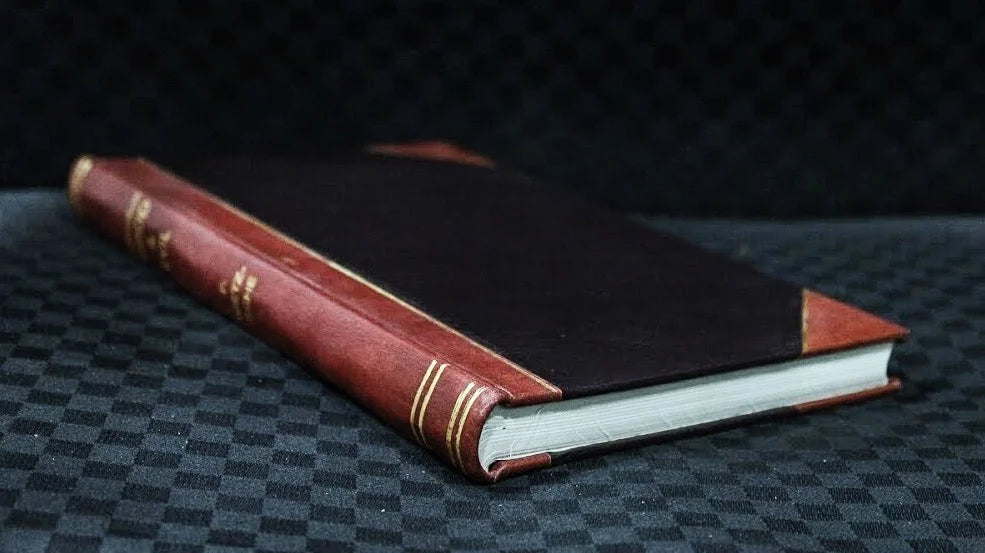 Leatherbound Book O31158