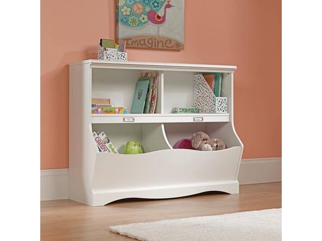 Soft White Bookcase/Footboard P9815