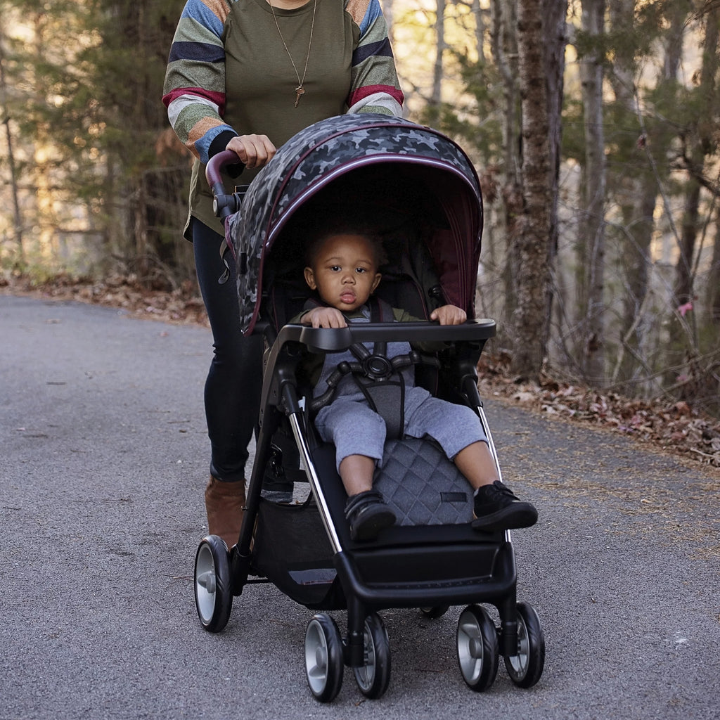 Navy Camo Travel System Stroller and Infant Car Seat Q3623