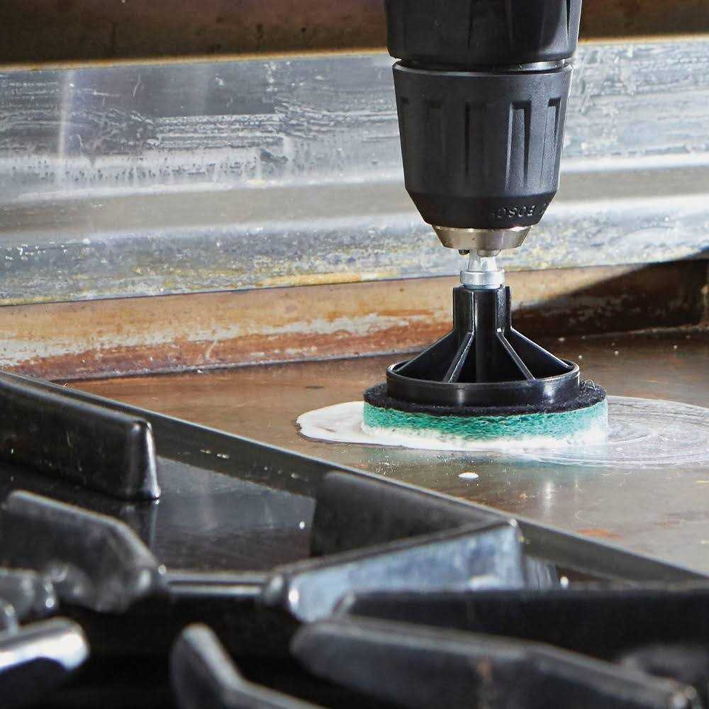 Universal Cleaning Kit with Drill Adapter U970808