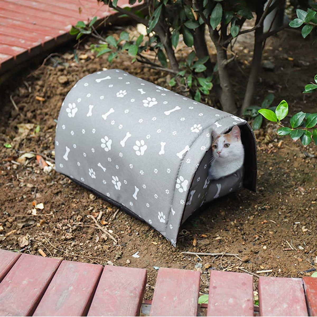 Weatherproof Foldable Cotton Filled Cat House S448457