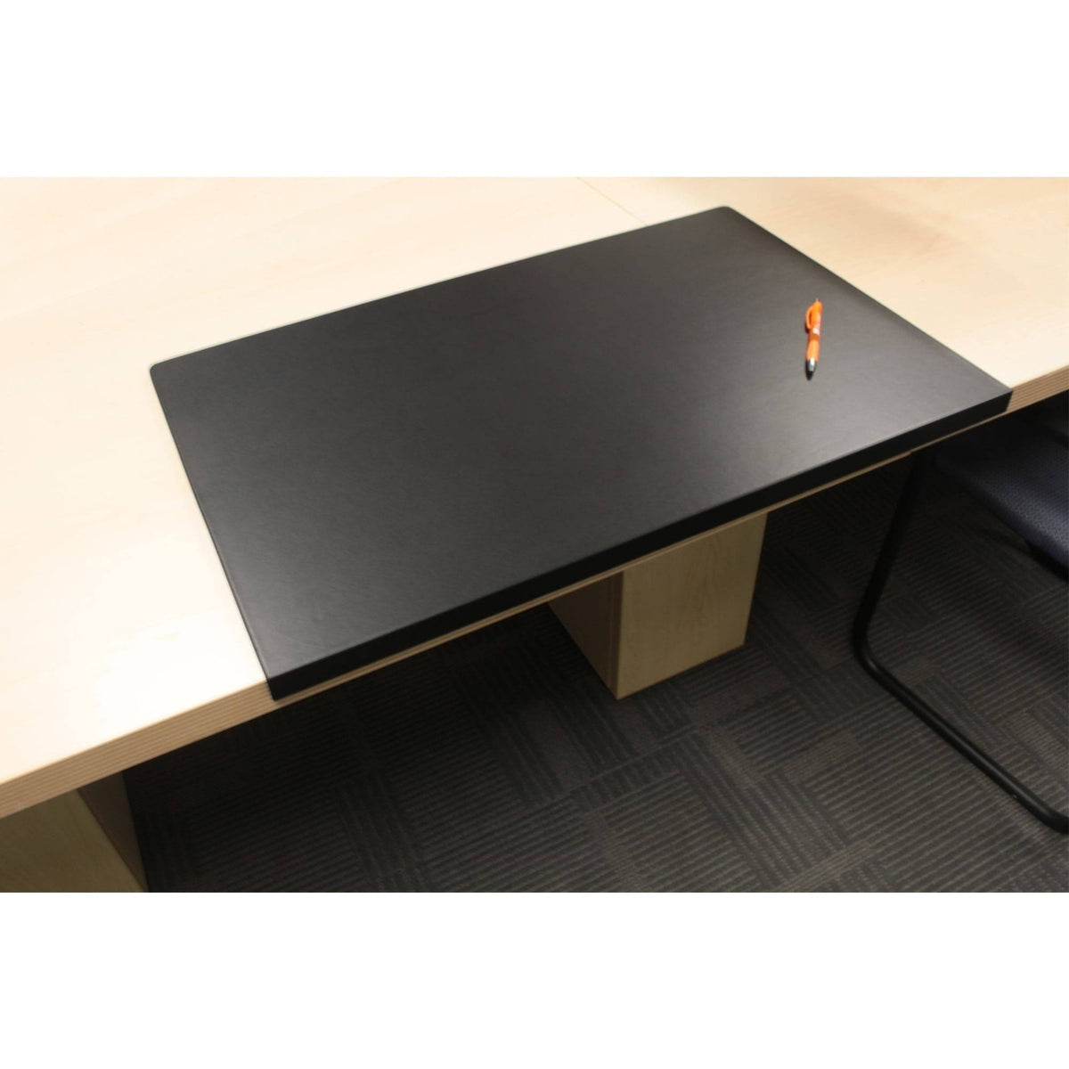 Black Leather Desk Mat with Fixation Lip W977903