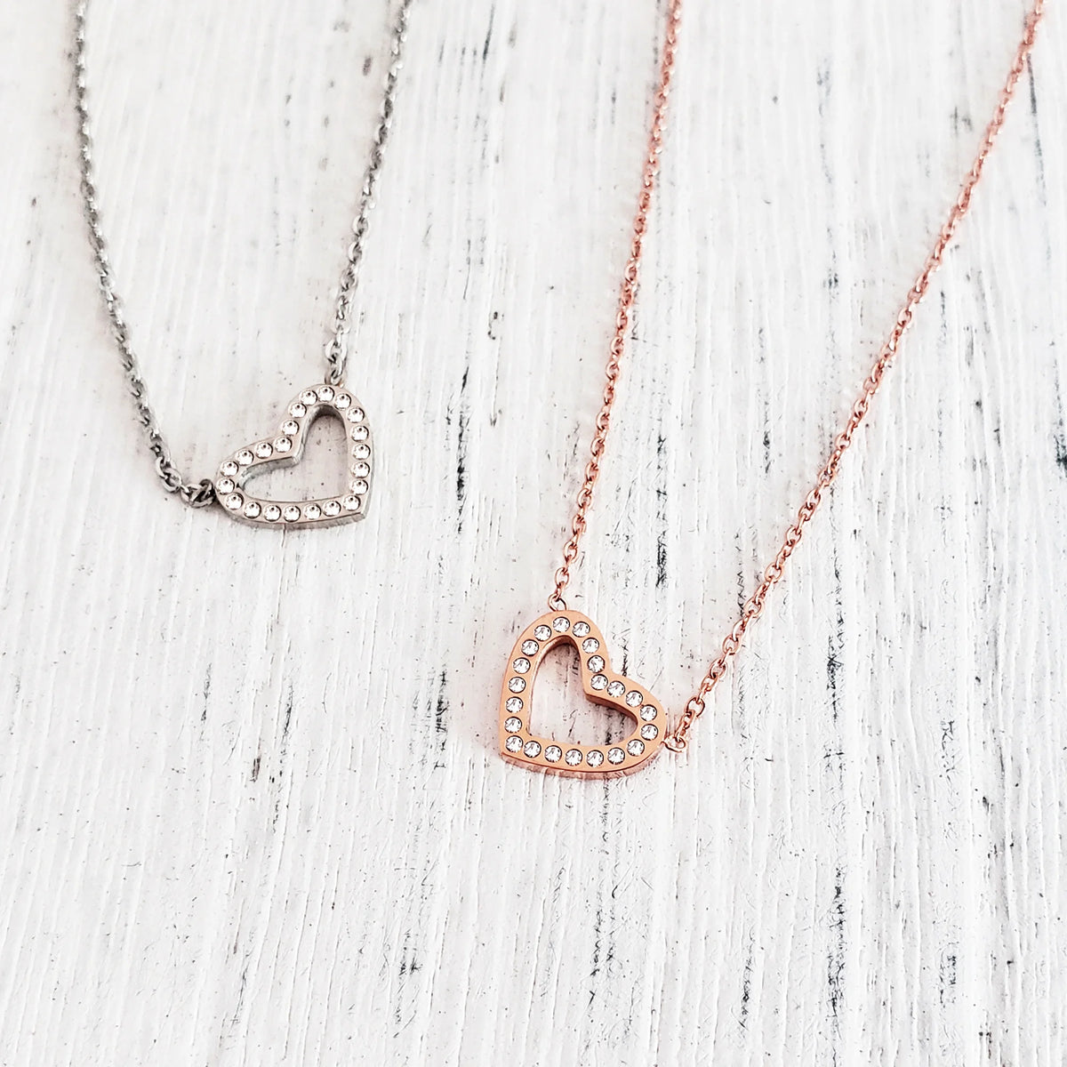 Silver Heart 18" Chain Necklace U154627