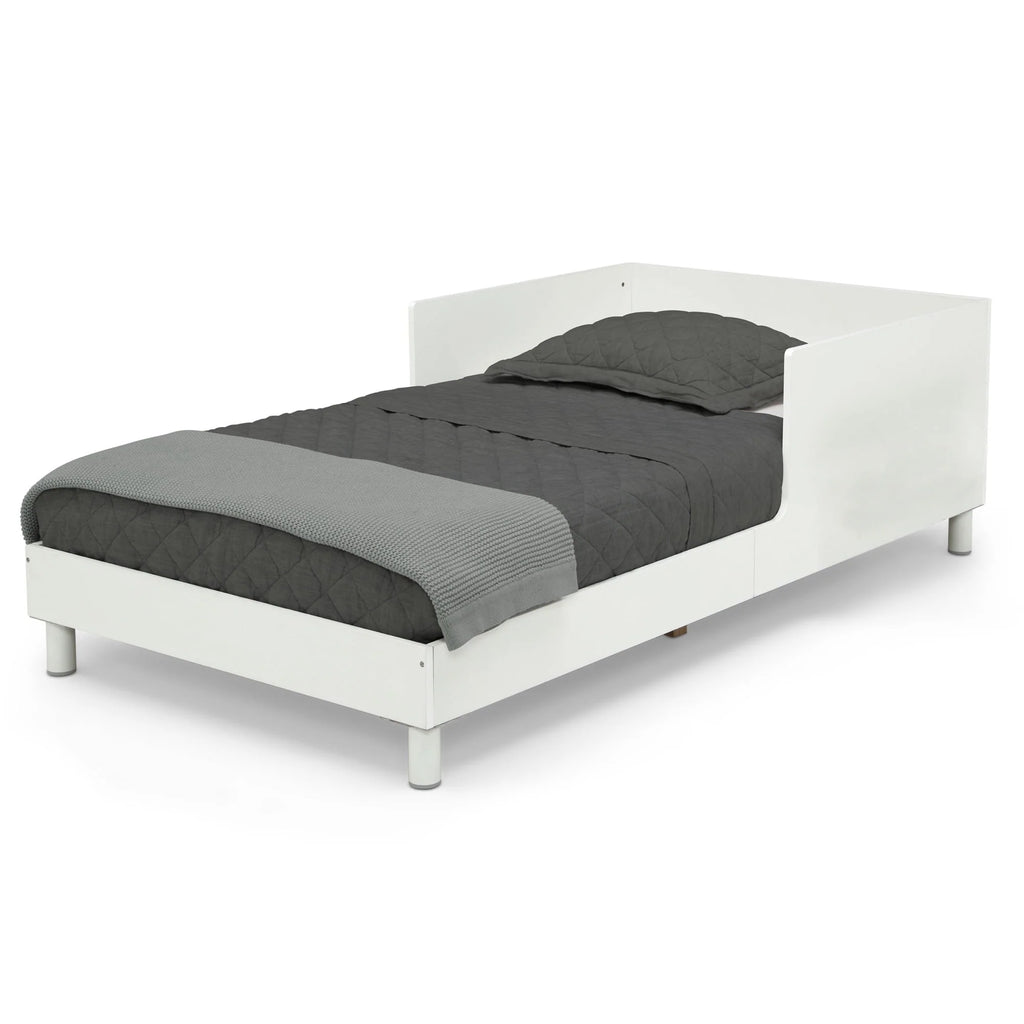 White Toddler Bed with Interchangeable Shelf H903310