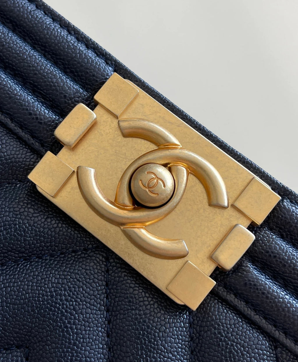 Dark Blue Handbag T7255