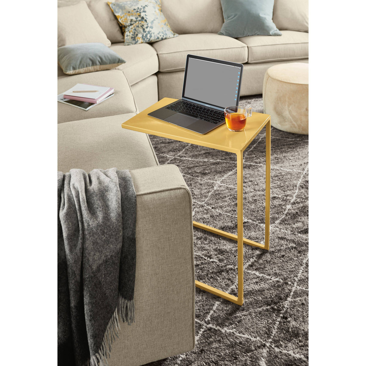 Modern Slim C-Shaped Table L40540